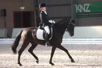 NK: Febe van Zwambagt haalt Z1/Z2-titel in Wanroij featured image