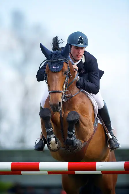 Nederlands springteam voorlopig aan kop featured image