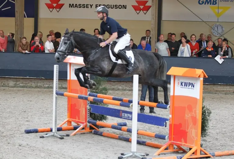 Edgar M naar overwinning tweede onderdeel Isah Cup featured image
