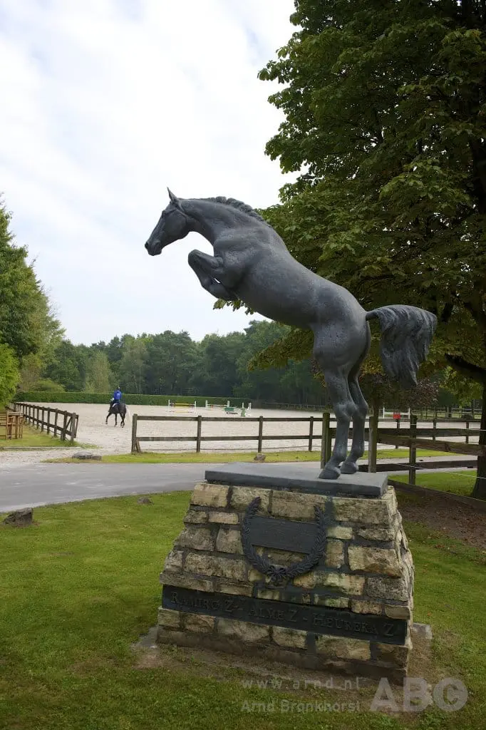 Inbraak tijdens WK jonge springpaarden featured image