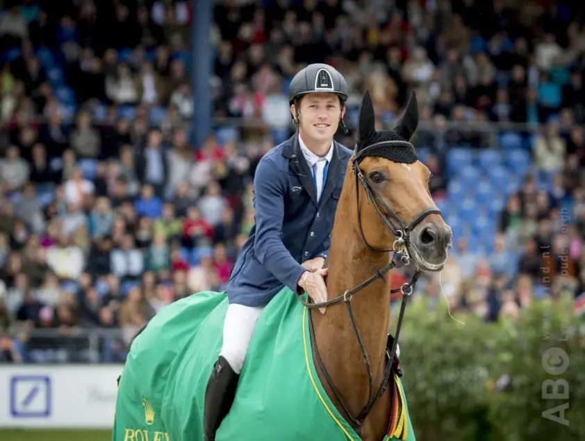 Nr 1 springpaard van de wereld Hello Sanctos niet naar EK featured image