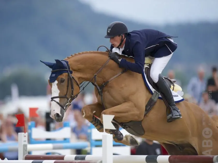 Daniel Deusser maakt comeback met First Class van Eeckelghem featured image