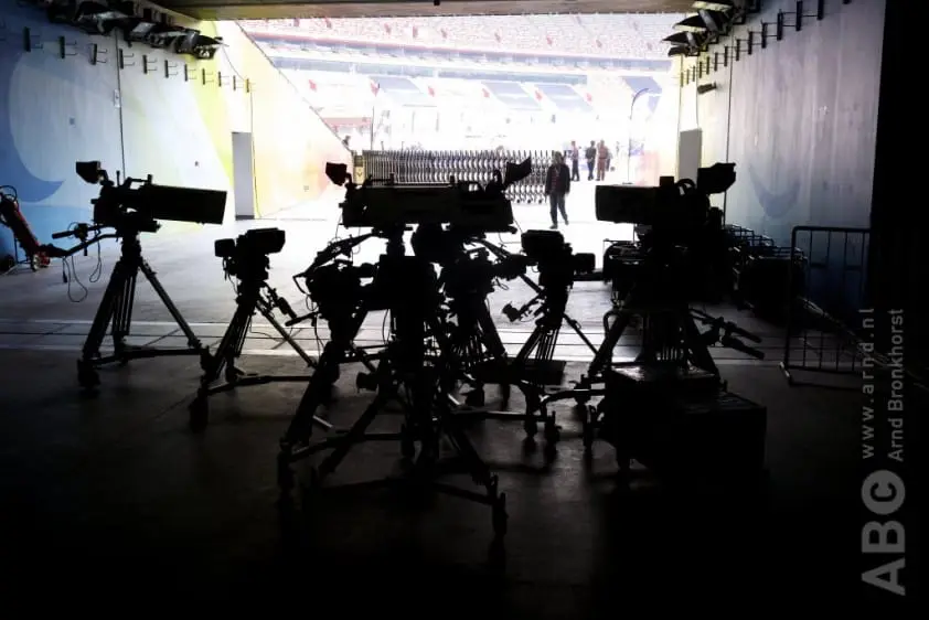 ‘FEI moet assisteren bij aanbieden sport aan publiek’ featured image