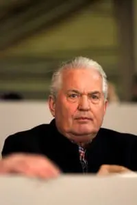 Cor van der Linden, fokker