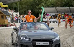 Vanwege Aken konden niet alle Nederlandse springruiters naar Ermelo komen. Jeroen Dubbeldam (achter het stuur) wel. Foto: Arnd.nl/Lynn van Woudenbergh