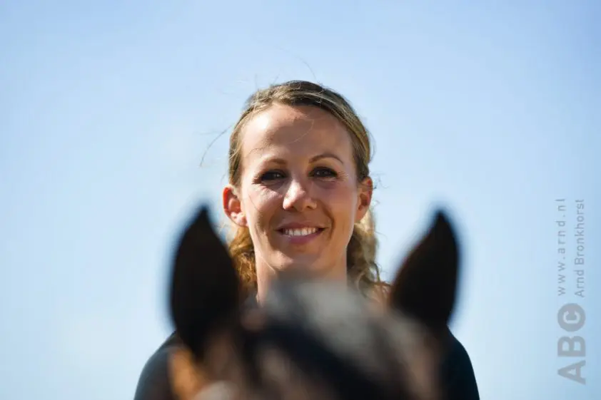 Sabrina van Rijswijk derde in CSI2* 1.40m Zandhoven featured image