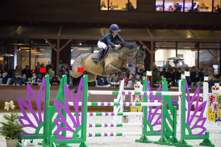 Sanne Thijssen mag proosten op overwinning featured image
