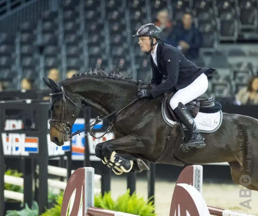 Willem Greve opent 5*-bal met vijfde plaats featured image