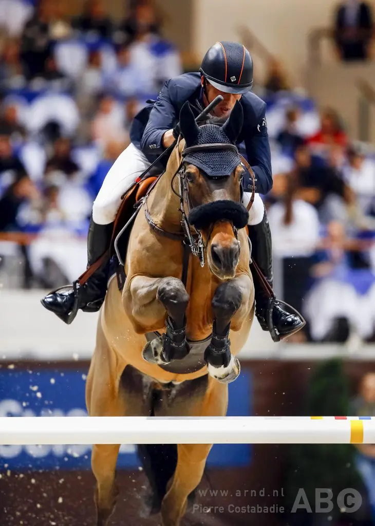 Nederlandse springruiters goed van start in Frankrijk featured image