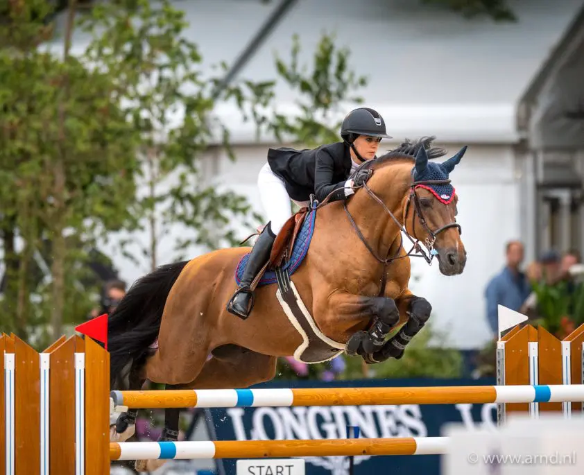 Tweede plaats voor Lisa Nooren in 1,45m Mâcon Chaintré featured image