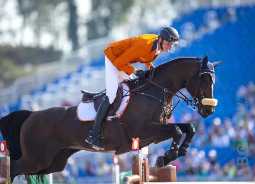 Oranje feestje in Madrid: Frank Schuttert wint koningsrubriek featured image