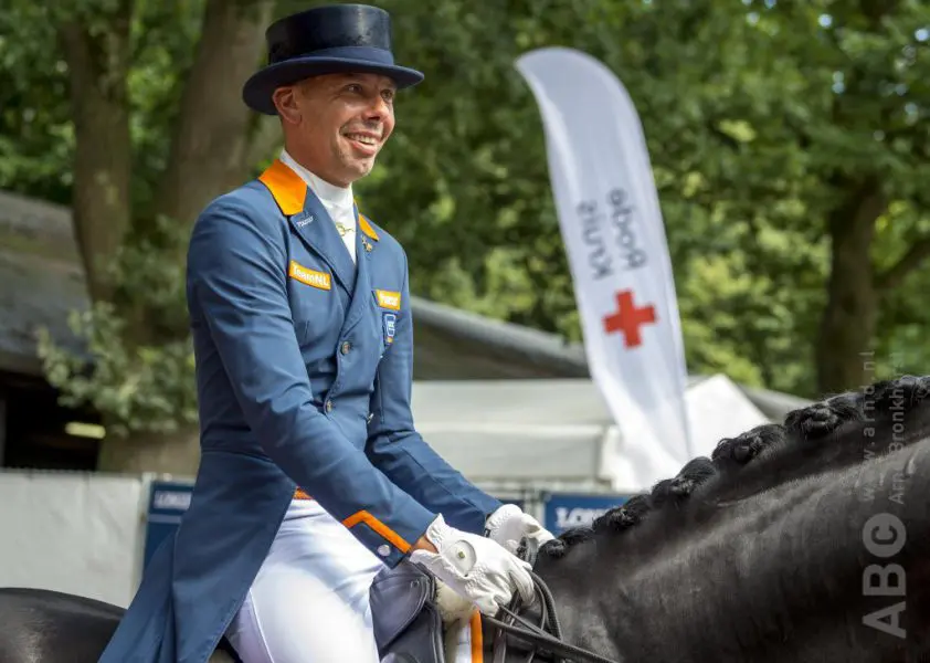 Hans Peter Minderhoud wint tweede LT-groep met Invictus featured image