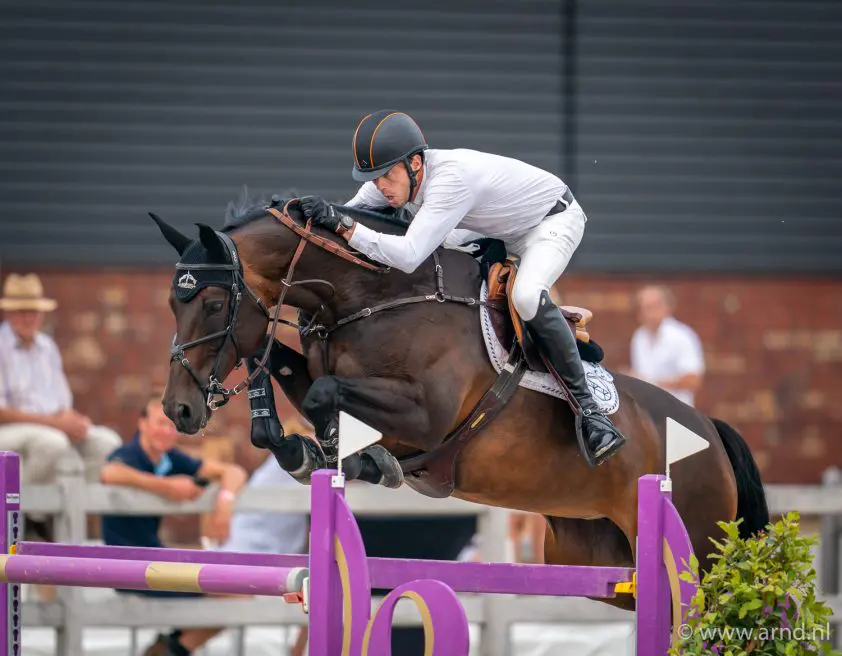 Pessoa wint 3*-1,45m in Dinard, Harrie Smolders zevende met Dolinn featured image