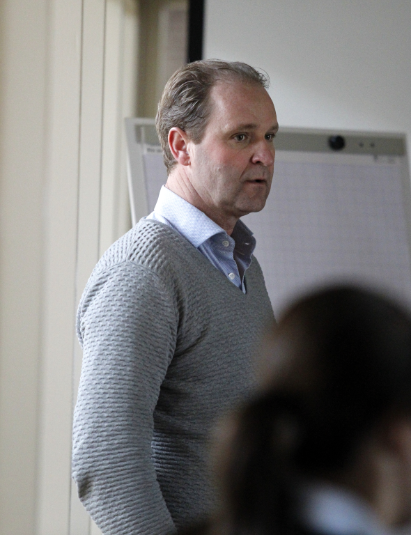 Joop van Uytert over WK-selectie: ‘We beginnen te vroeg’ featured image