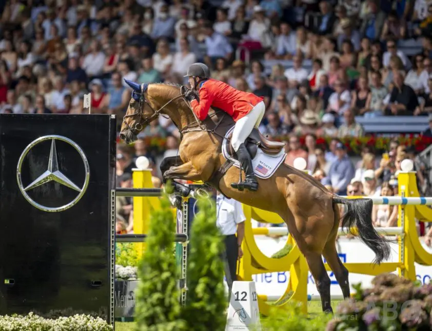HH Azur na grandioze carrière met sportief pensioen featured image