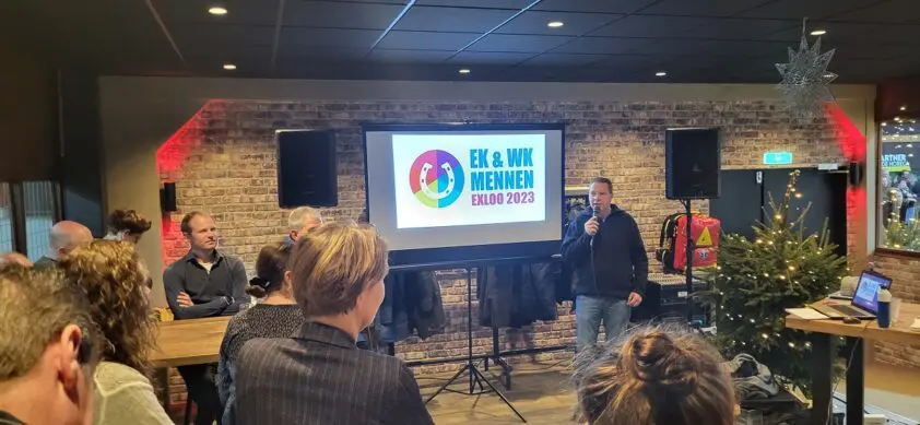 Koopmans: ‘EK of WK organiseren is voor bijna niemand financieel haalbaar’ featured image