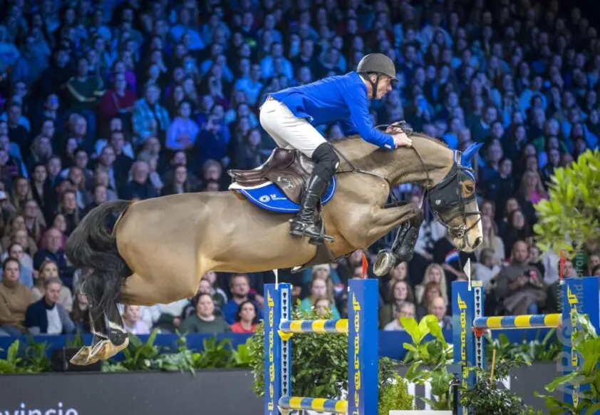 Jur Vrieling opent London International Horse Show met top vijf-klassering featured image