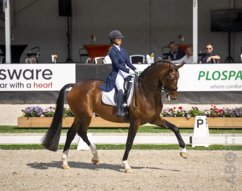 Shanna Baars weer naar PR met Farzana: 73,265% in individuele proef op EK featured image