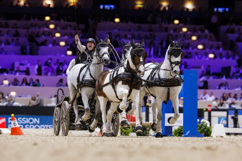 Exell opent Wereldbekerseizoen vierspannen met winst in Lyon, Chardon tweede featured image