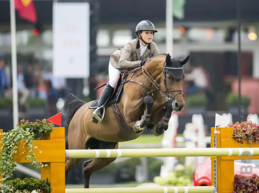 Caroline Devos-Poels schrijft CSI2* 1.45m op haar naam, Doron kuijpers derde featured image