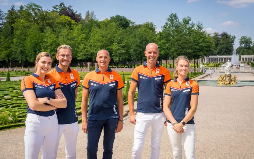 Dressuurteam Parijs: Dinja, Emmelie, Hans Peter en Edward reserve featured image