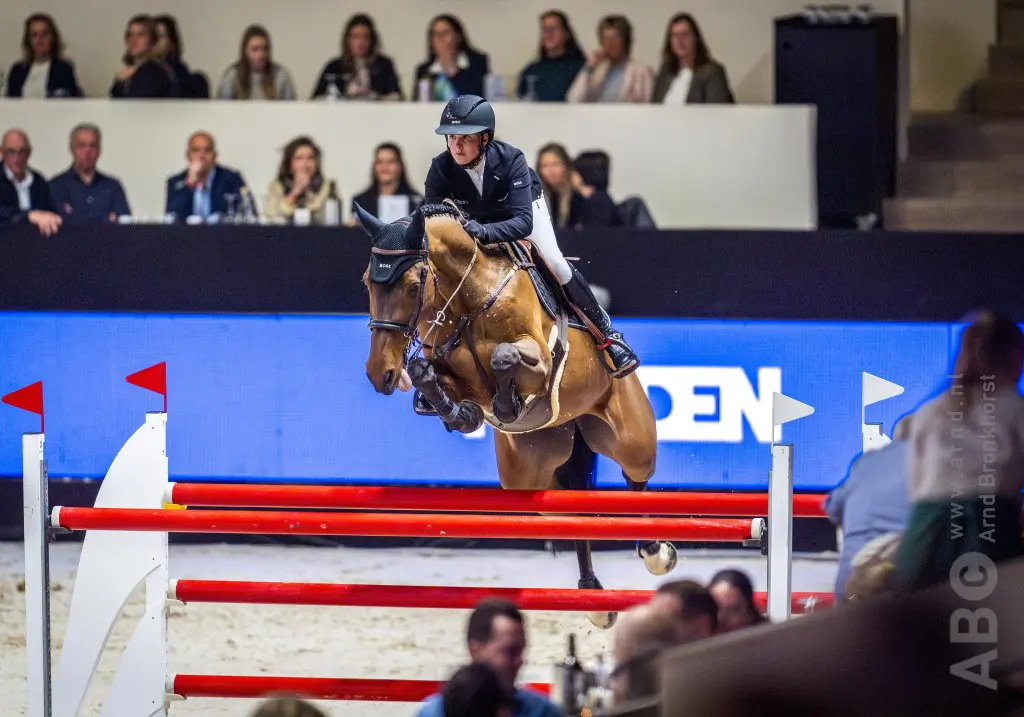 Kim Emmen opent CSIO Rome met vijfde prijs in vijfsterren 1.45m featured image