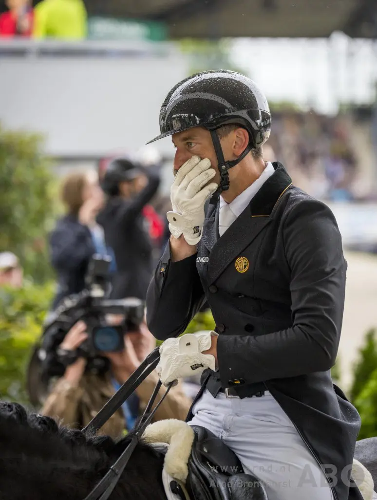 Een ‘nobody’ die iedereen voorbijrijdt in Aken – het sprookje van Justin Verboomen en Zonik Plus featured image