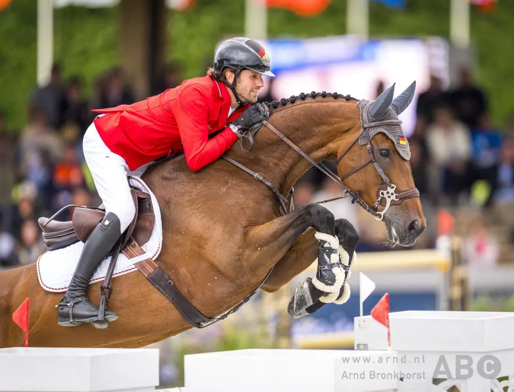 Christian Kukuk reageert op kritiek na video met slofteugels: ‘Ik neem het serieus’ featured image