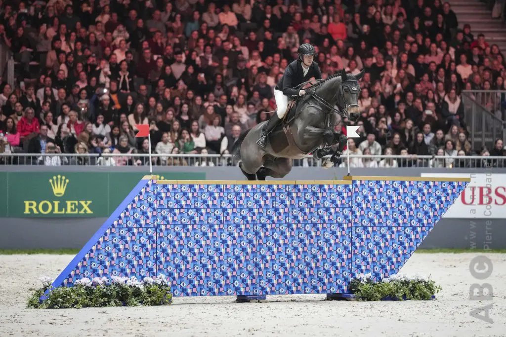 Nieuwe combinatie Michael Greeve en Commissar Pezi naar de winst in 1,50m. op Indoor Friesland featured image