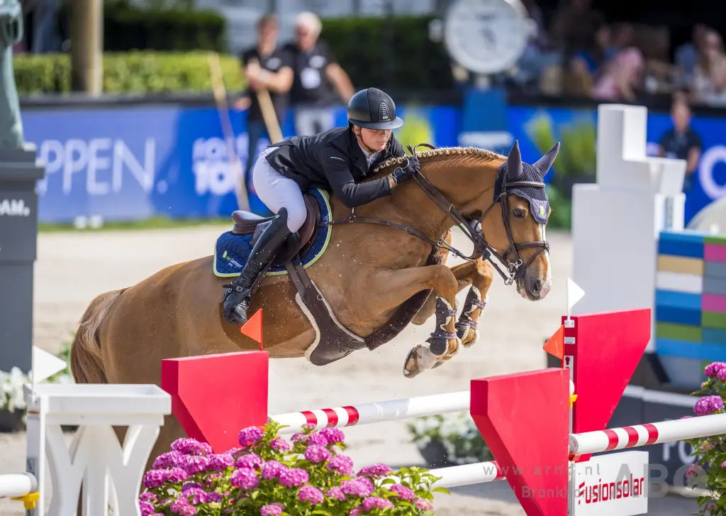 Nina Mallevaey onverslaanbaar aan kop van U25-ranking, Mel Thijssen beste Nederlander featured image