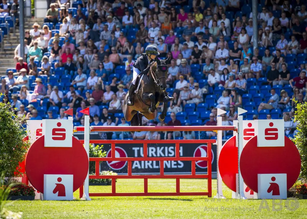 Cannes Stars foutloos naar zege in GCL Rome featured image