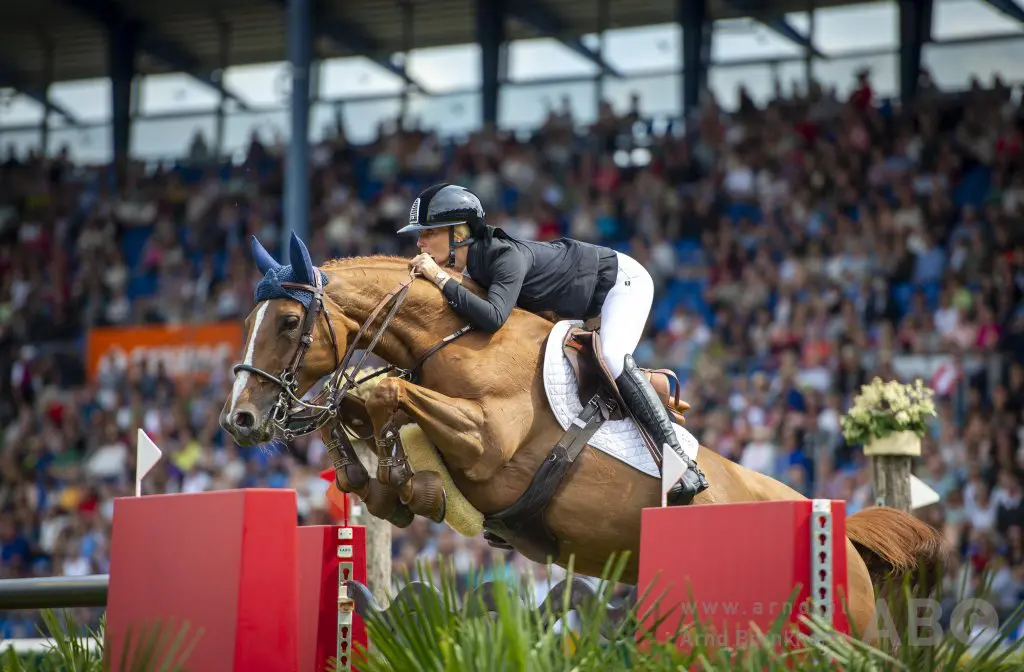 Blessure houdt Jana Wargers uit Super Grand Prix in Praag featured image