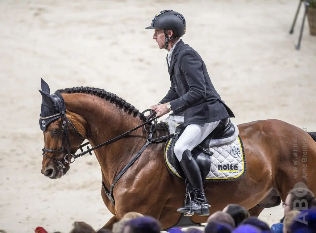 GP-hengst A La Carte NRW (17) overleden featured image