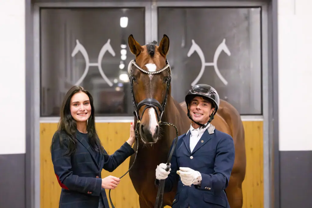 Lampo di Fonteabeti brengt 210.000 euro op in High Level-veiling Hannover featured image