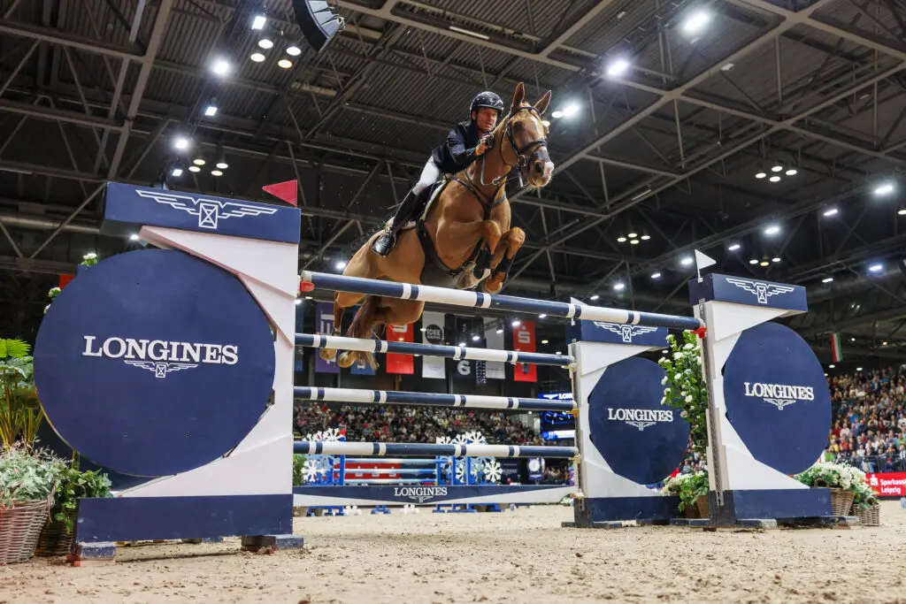 Steve Guerdat zegeviert na razendsnelle rit in Wereldbeker Leipzig featured image