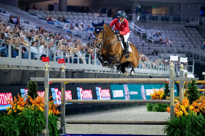 Lillie Keenan rijdt ultieme barrage en grijpt winst in tweede Rolex Grand Prix-kwalificatie van Aken featured image