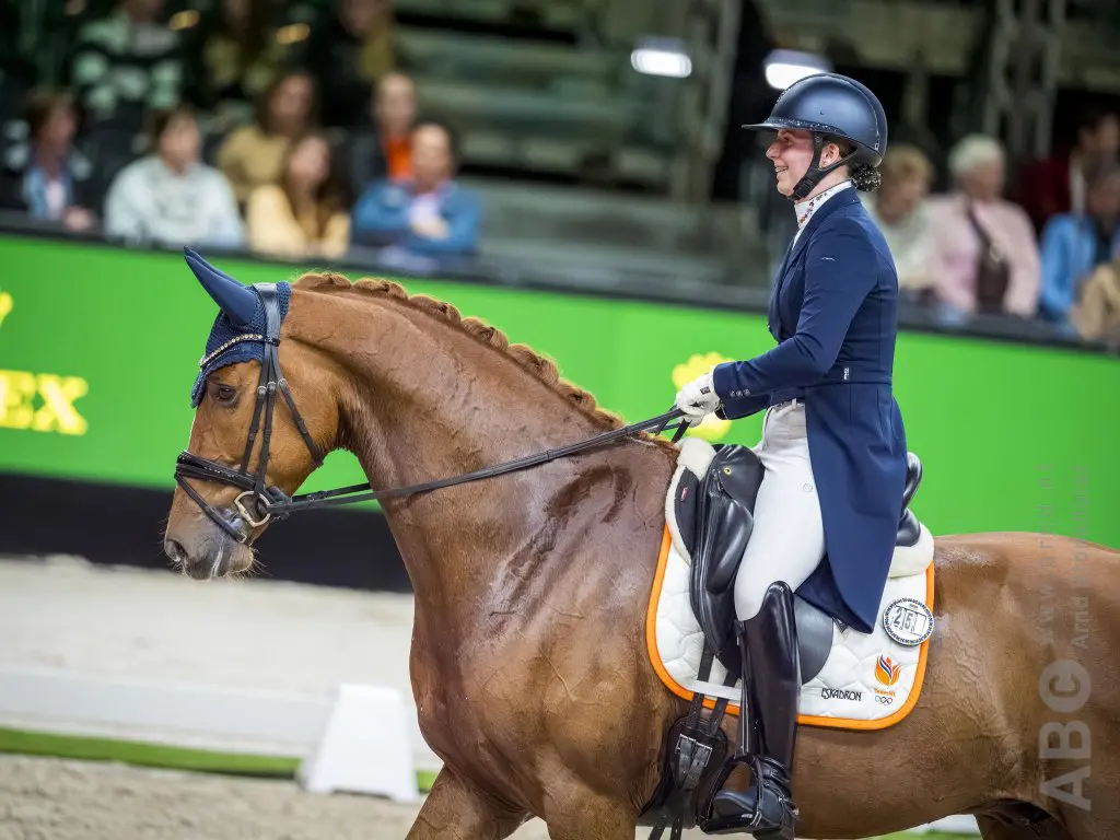 Anniek van Dulst blijft in spannende strijd Lara van Nek net voor in Exloo featured image