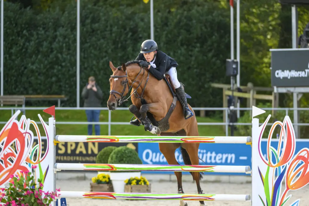 Tokyo van Hannes Ahlmann verkocht featured image