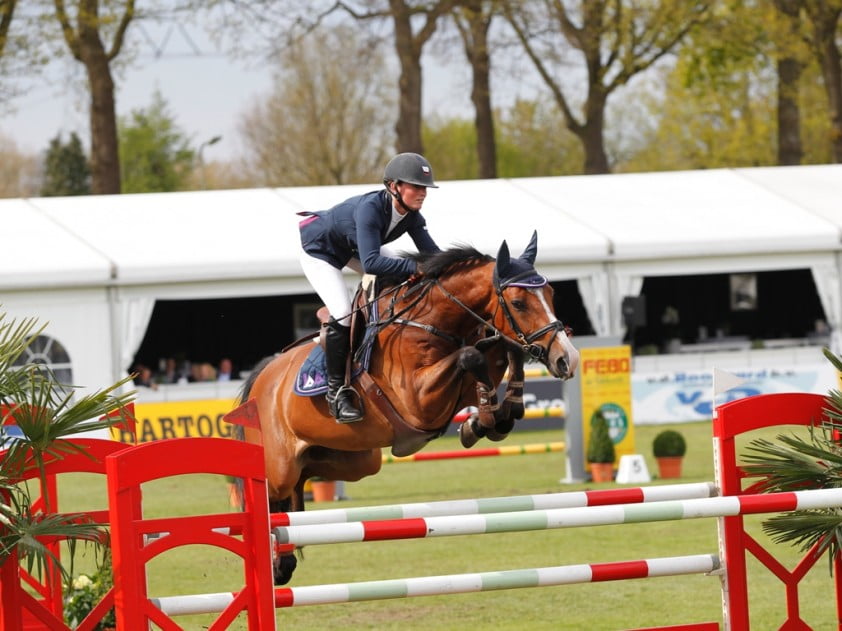 Young riders vijfde op EK springen featured image