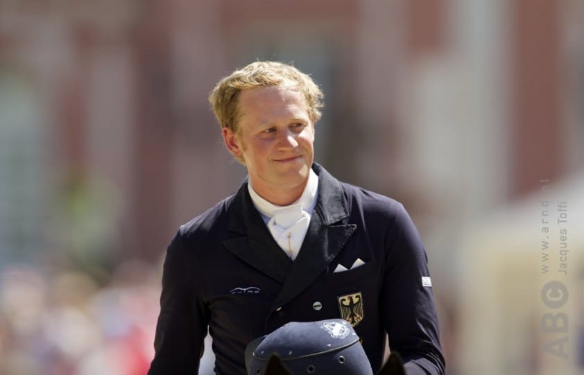 Matthias Alexander Rath lokt met 5*-tour topruiters naar Hamburgse dressuurderby featured image