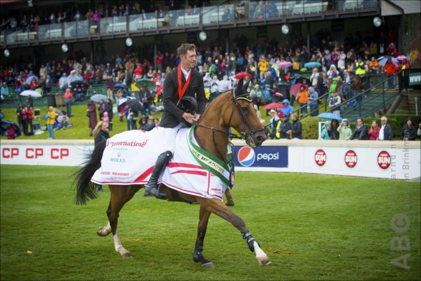 Scott Brash flikt het! Pakt Rolex Grand Slam met Hello Sanctos featured image