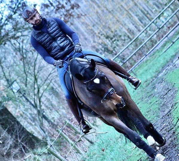 Bronno Bloem winnend terug in de Subtop: ‘Famous heeft talent voor alles’ featured image