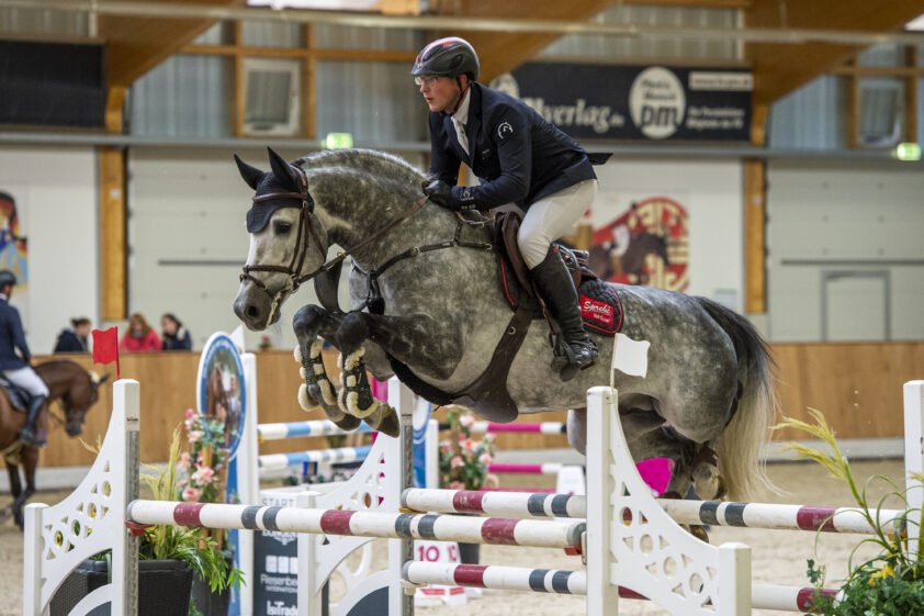 Hickstead White verder onder Jörne Sprehe featured image