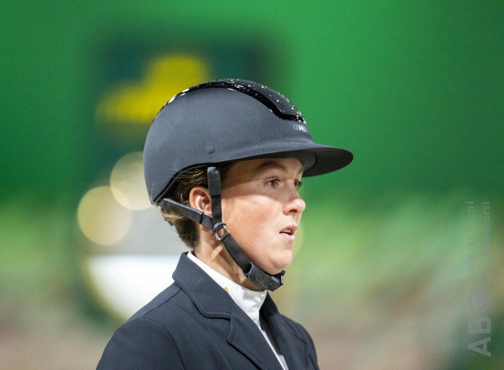 Kim Emmen snelste in sterk bezet 1,40m Kronenberg