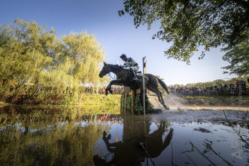 Tim Price na cross aan de leiding in Badminton featured image