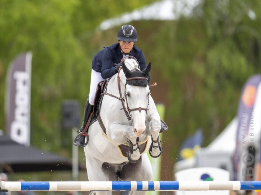 Kim Emmen met Cannes Stars naar winst in GCL St. Tropez featured image