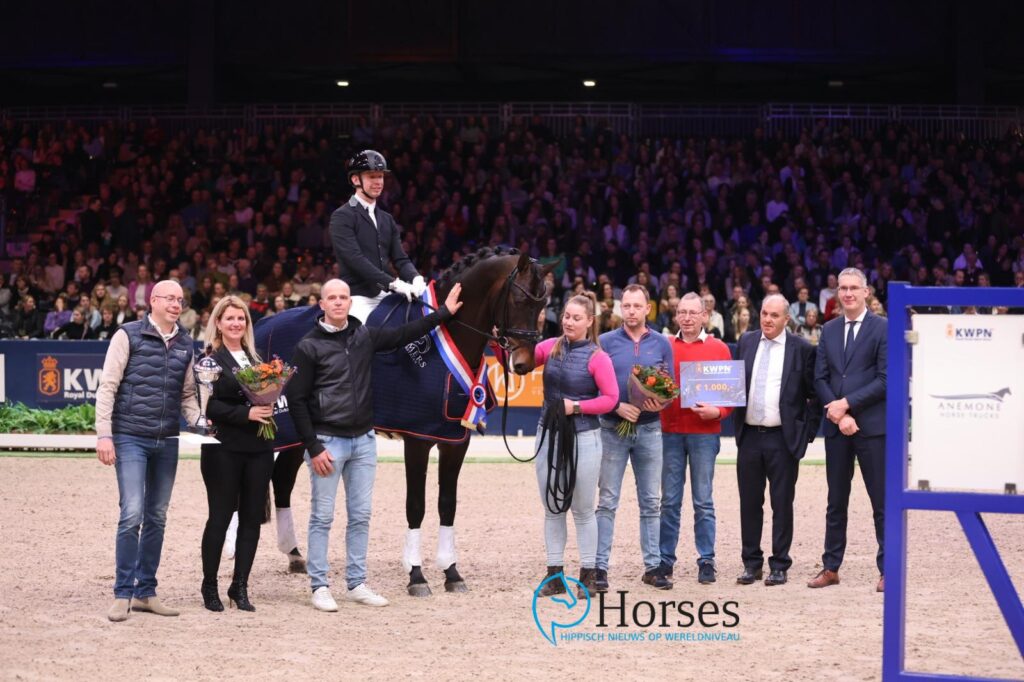 KWPN-hengst Pina Colada naar Emmelie Scholtens featured image