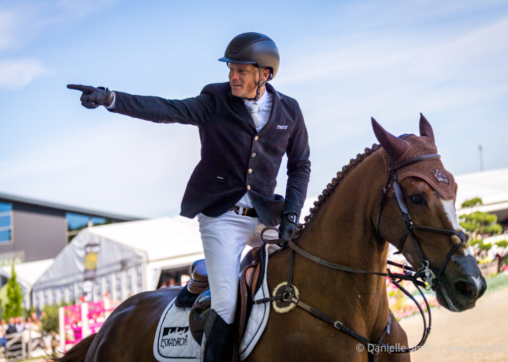 Willem Greve wint 1,50 GP Oliva met Candy Luck Z featured image
