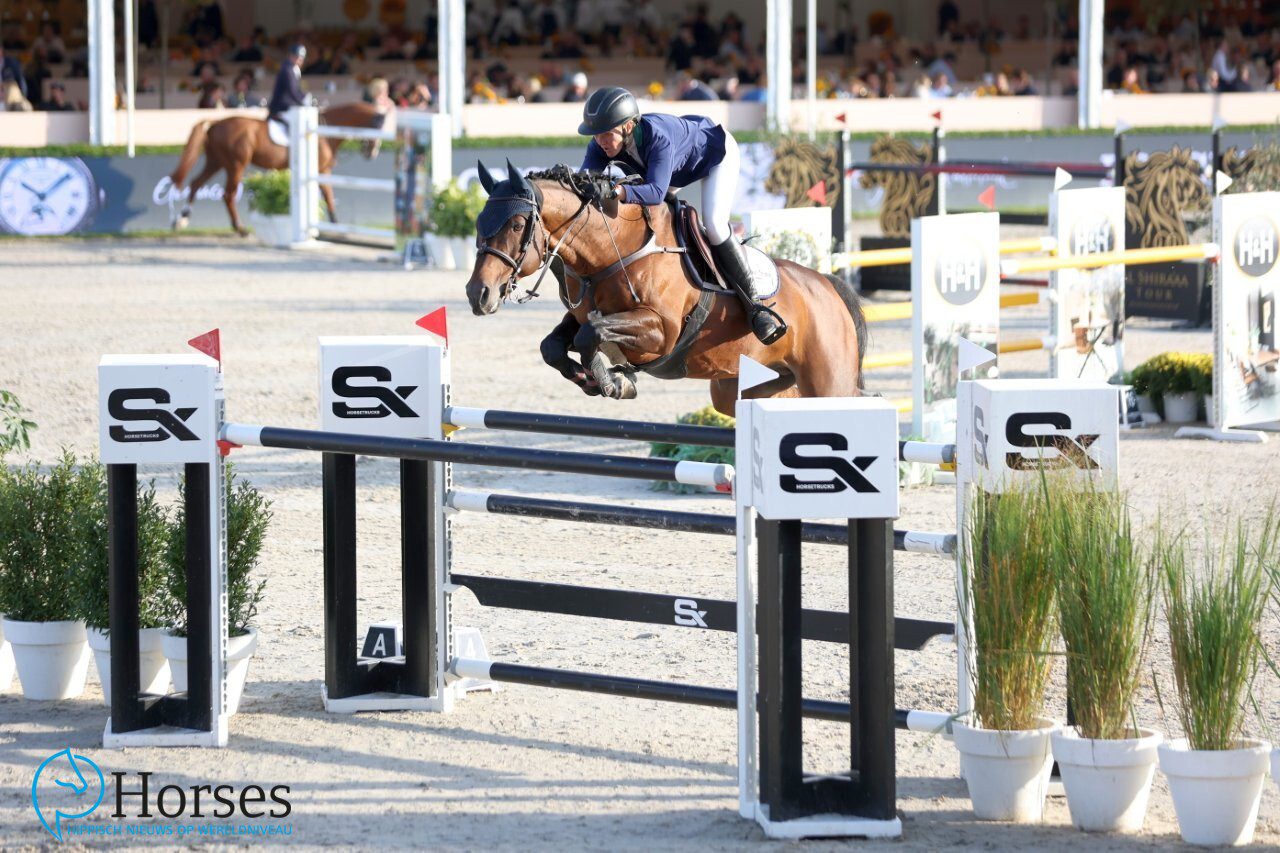 Marriët Smit-Hoekstra wint 1.40m Maastricht: ‘Maggie May komt altijd wel met een strik of deken thui