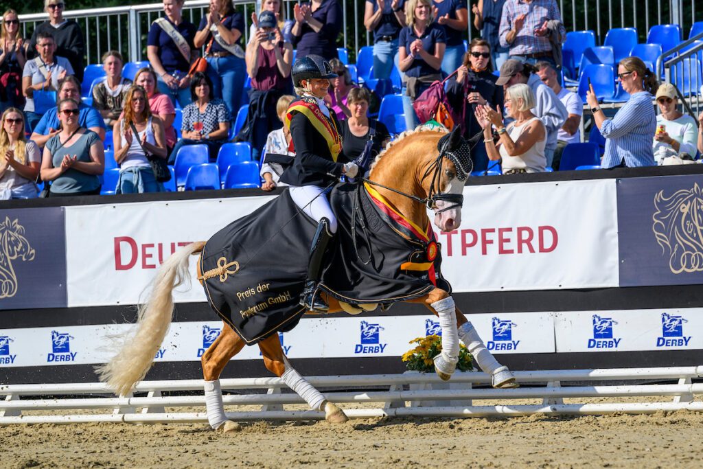 In Beeld: Vier kampioenen van FS Next Diamond op de Bundeschampionate featured image